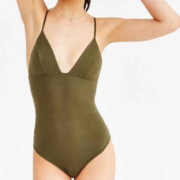 NWOT LUNA CHIX OLIVE GREEN BODYSUIT SIZE MEDIUM - Picture 1 of 11